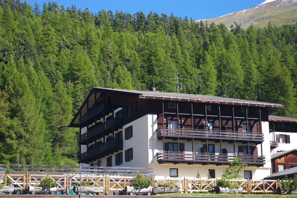 Hotel Intermonti Livigno Exterior foto
